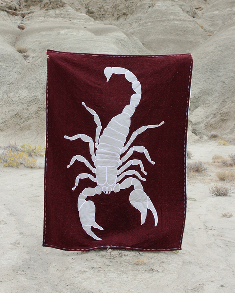 Moonbeam Scorpion Appliqué Quilt 56x74